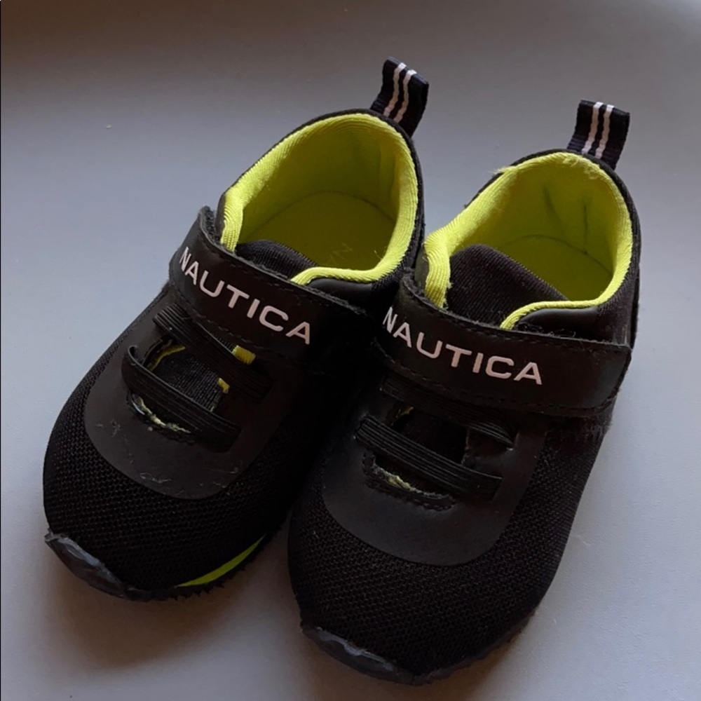 Black Nautica baby shoes